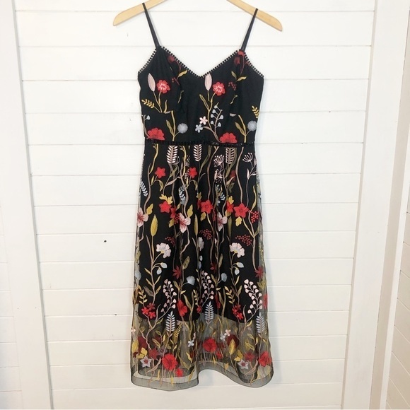 Shoshanna Honoria Embroidered Midi Dress - Picture 5 of 8